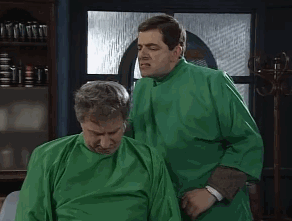 大叔，您这头发还需要理吗？明星gif搞笑图片