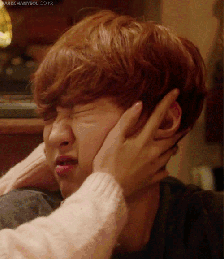 女主放开我灿烈！！放着我来！！明星gif搞笑图片