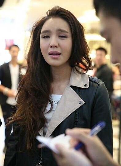 官恩娜今昔照片对比明星gif搞笑图片