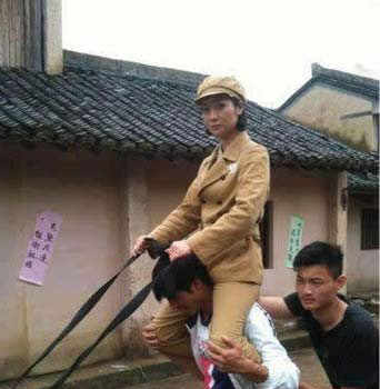 骑马镜头原来是这么拍的明星gif搞笑图片