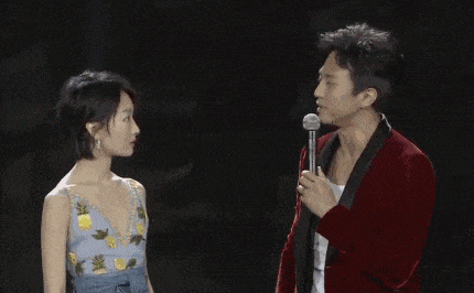 妹子一脸懵逼的表情明星gif搞笑图片