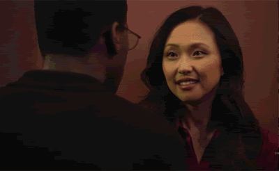 这个喷嚏打的太不是时候了明星gif搞笑图片