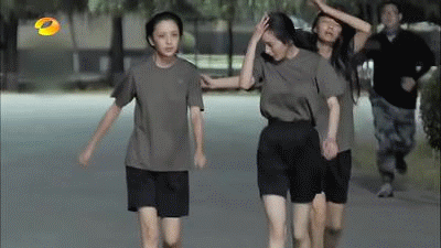 请问是什么电视剧？明星gif搞笑图片