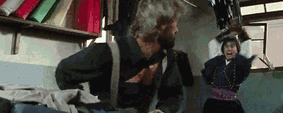 不自觉的夹紧了腿明星gif搞笑图片