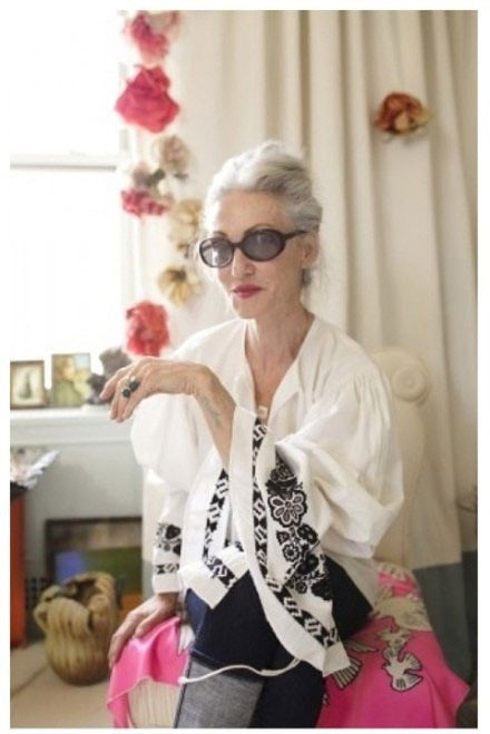 气质从来都与年龄无关明星gif搞笑图片