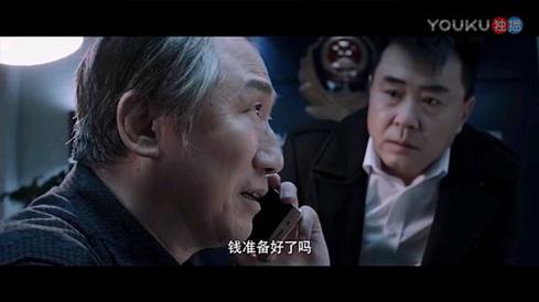 大概大爷开的是免提吧~明星gif搞笑图片