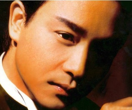 张国荣惊世讯息明星gif搞笑图片