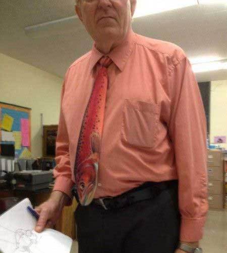 咸鱼翻身有用处了器物gif搞笑图片