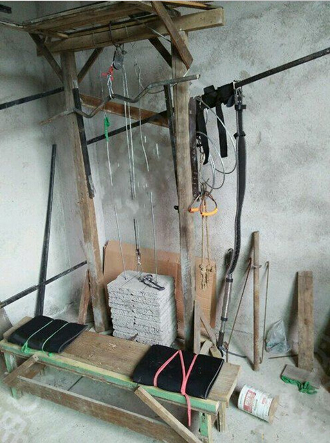 牛人自制健身房，从此告别大肚腩器物gif搞笑图片