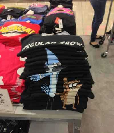 神级码货叠衣服器物gif搞笑图片