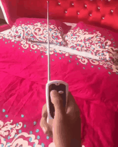 这床真的好骚气，看样子真的要买一个了器物gif搞笑图片