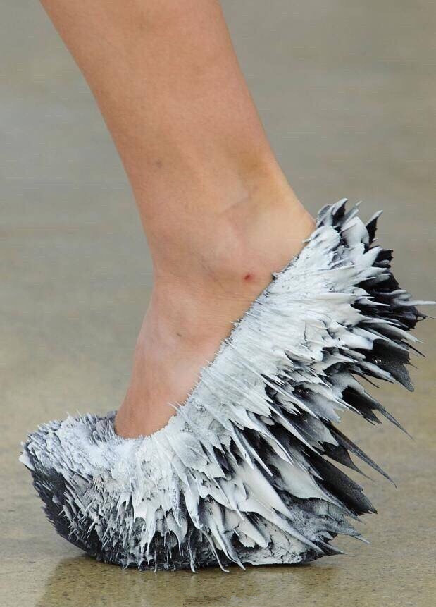 地铁专属器物gif搞笑图片