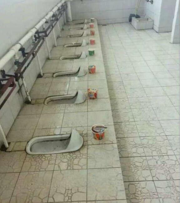 送方便面有什么寓意吗？器物gif搞笑图片