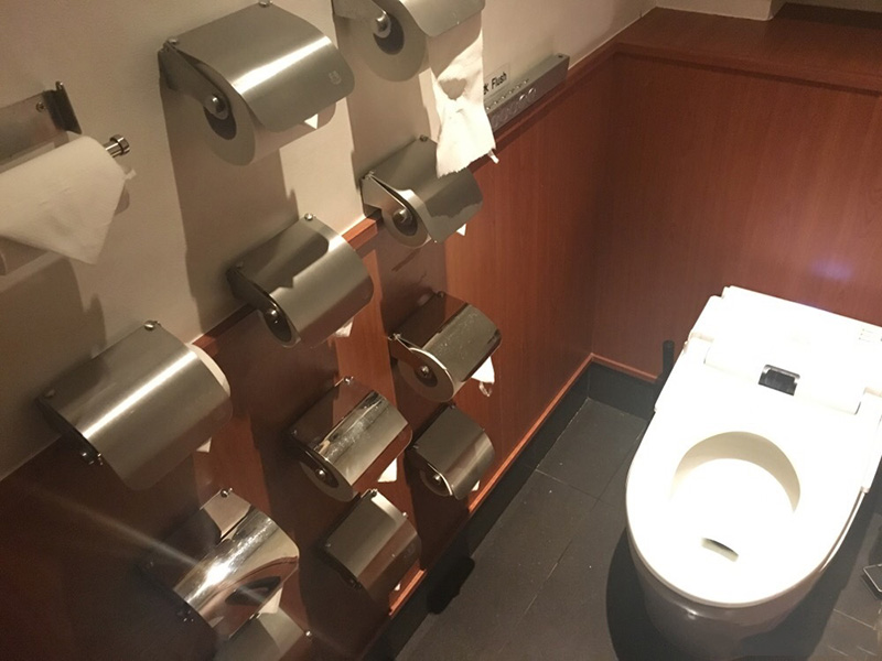 这是经历过多少次的没纸才能做出的设计啊器物gif搞笑图片