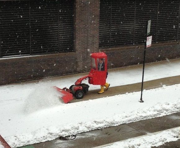 人工自动铲雪神器器物gif搞笑图片