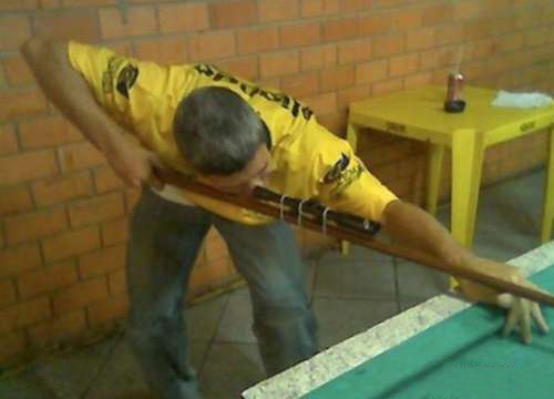 台球界高手的必备装备器物gif搞笑图片