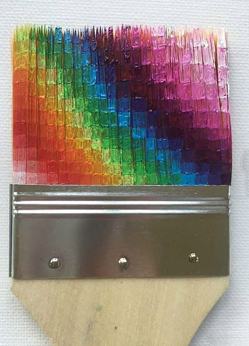 彩虹刷，刷出色彩斑斓的心世界器物gif搞笑图片