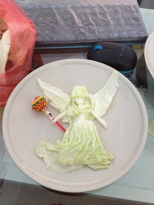 飞天使器物gif搞笑图片