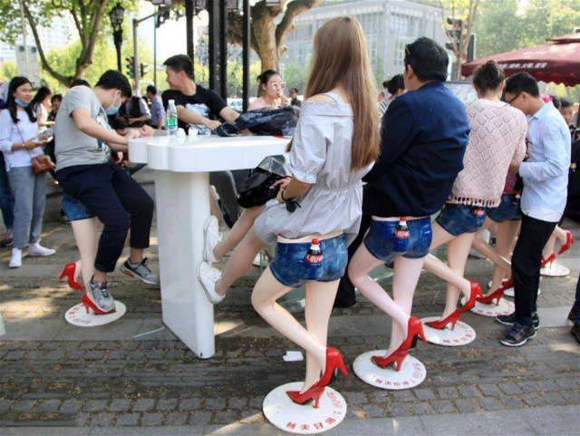 这椅子有点意思器物gif搞笑图片