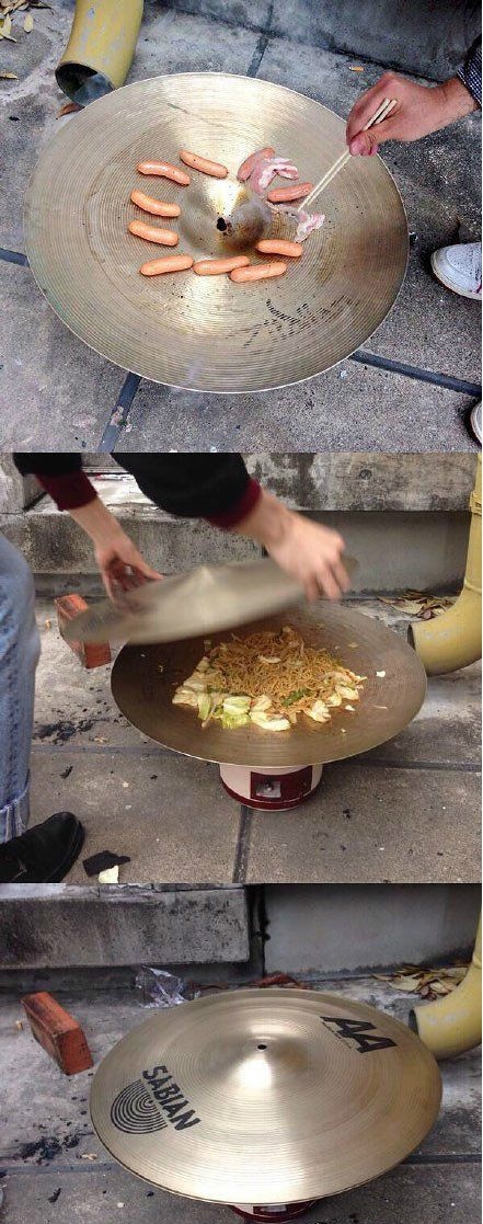 如果你有朋友是玩架子鼓的，你也可以这样器物gif搞笑图片