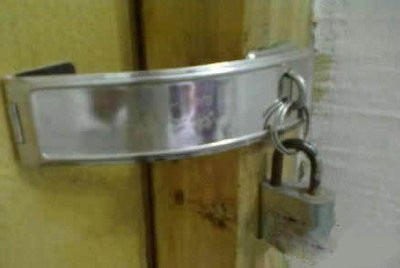 这是侮辱小偷的智商吗？器物gif搞笑图片