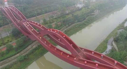 这座桥的灵感来自DNA？器物gif搞笑图片