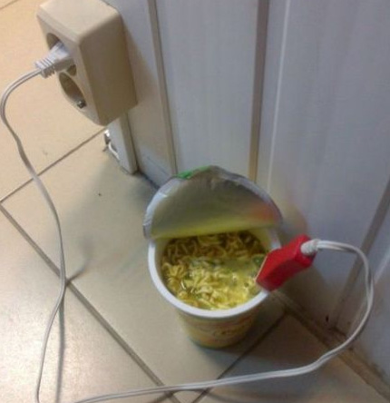 我有特殊的煮泡面方法器物gif搞笑图片