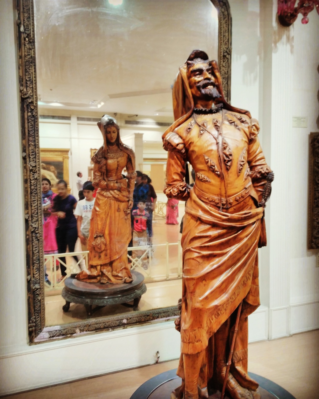 呃，好诡异器物gif搞笑图片