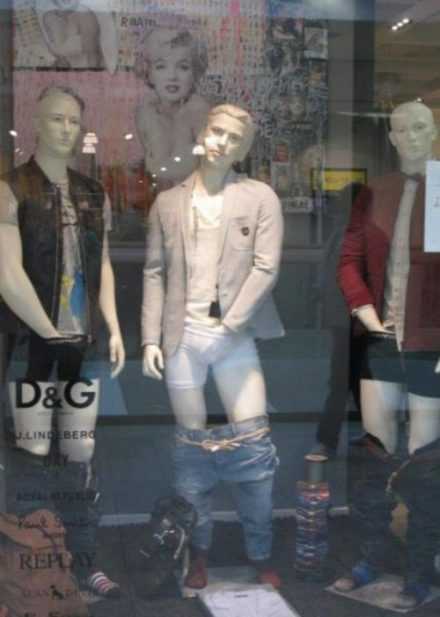 没节操的橱窗器物gif搞笑图片