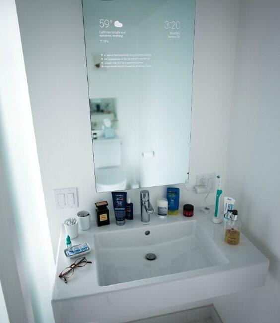 我连块玻璃都买不起器物gif搞笑图片