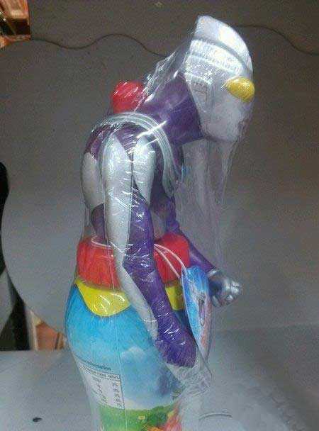 奥特曼，你的颈肿么了器物gif搞笑图片