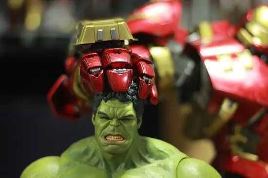 原来你是酱紫的浩克器物gif搞笑图片