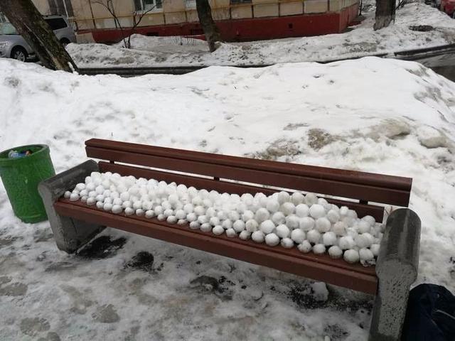 找不到人玩？器物gif搞笑图片