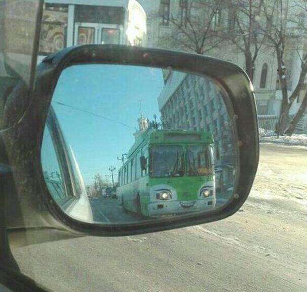 眉清目秀器物gif搞笑图片