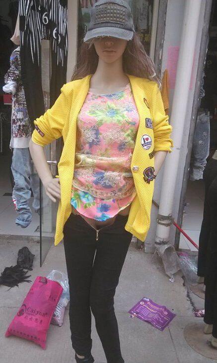 老板，你就不能给人家套个大码的嘛器物gif搞笑图片