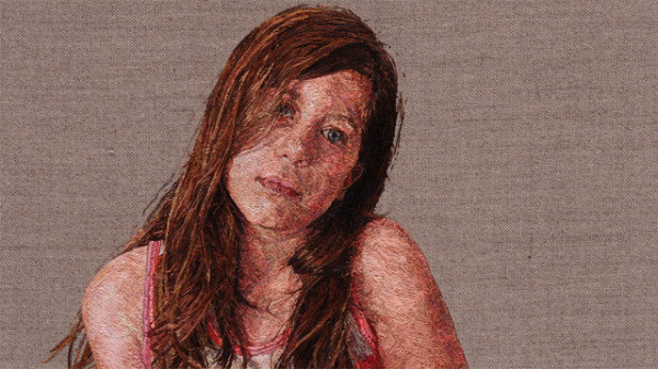 现在的十字绣弱爆了，看艺术家是怎么玩的器物gif搞笑图片