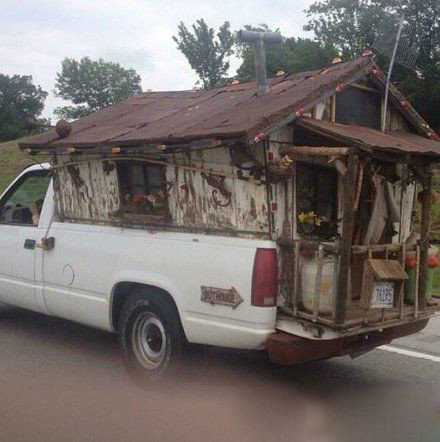 男朋友说他有房有车器物gif搞笑图片