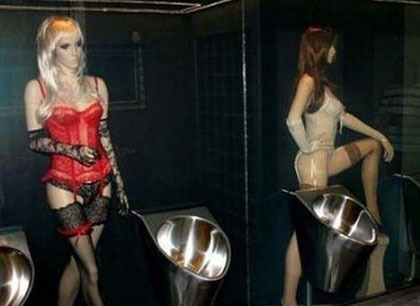 这样的男厕才叫有爱器物gif搞笑图片