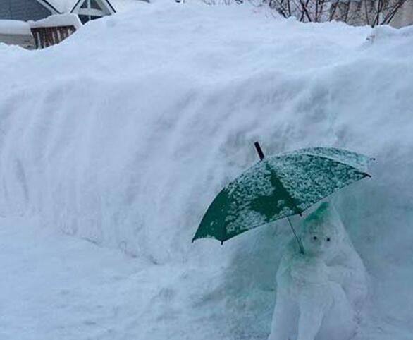 求路人的心理阴影面积器物gif搞笑图片