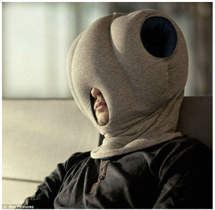 神器啊！“鸵鸟枕”器物gif搞笑图片