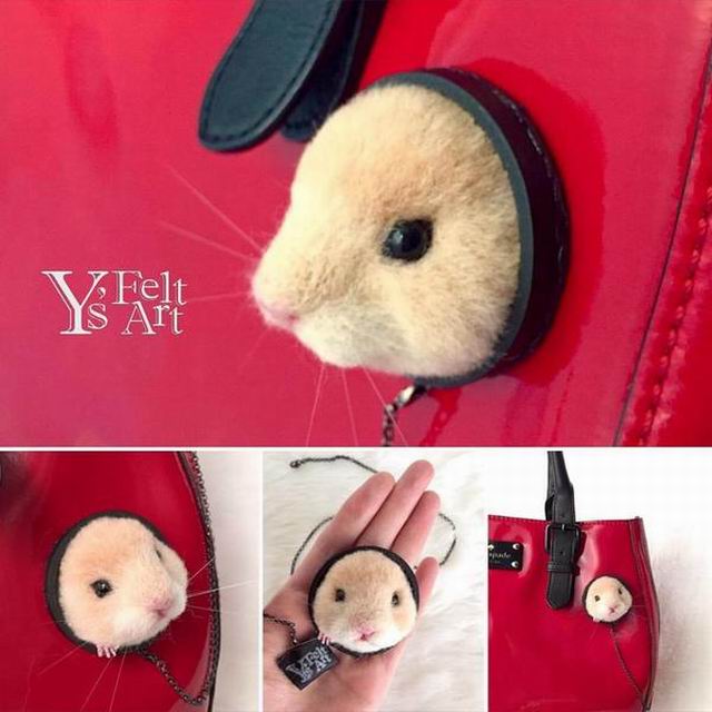 超有创意的仓鼠别针！从包里钻出的模样萌哭所有女生！器物gif搞笑图片