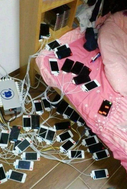 充电全覆盖同WIFI如出一辙器物gif搞笑图片