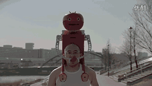 自动喂食机器物gif搞笑图片