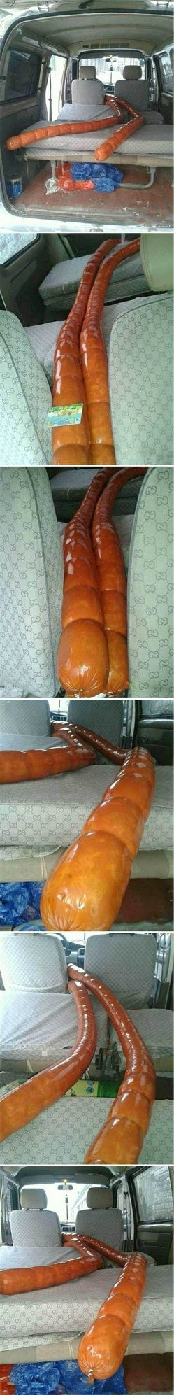 这才是真正的火腿肠那器物gif搞笑图片