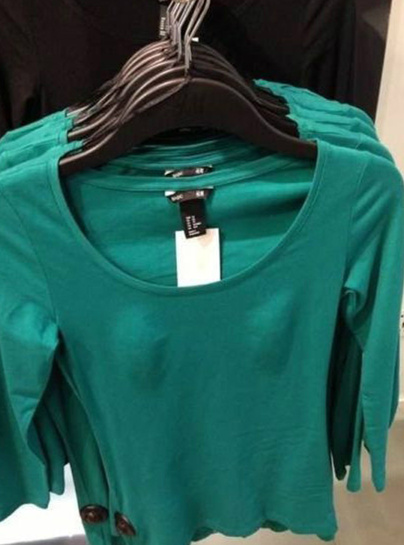 连衣服都被掐肿了，谁这么禽兽？器物gif搞笑图片