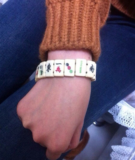 麻友必备手链，从此大杀四方器物gif搞笑图片