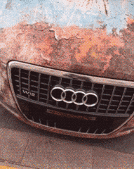 这豪车弄成这样，算是报废了器物gif搞笑图片