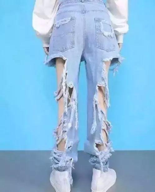 姥姥看见会沉默器物gif搞笑图片