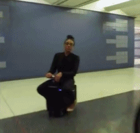 旅行达人的行李箱，就是这么任性器物gif搞笑图片