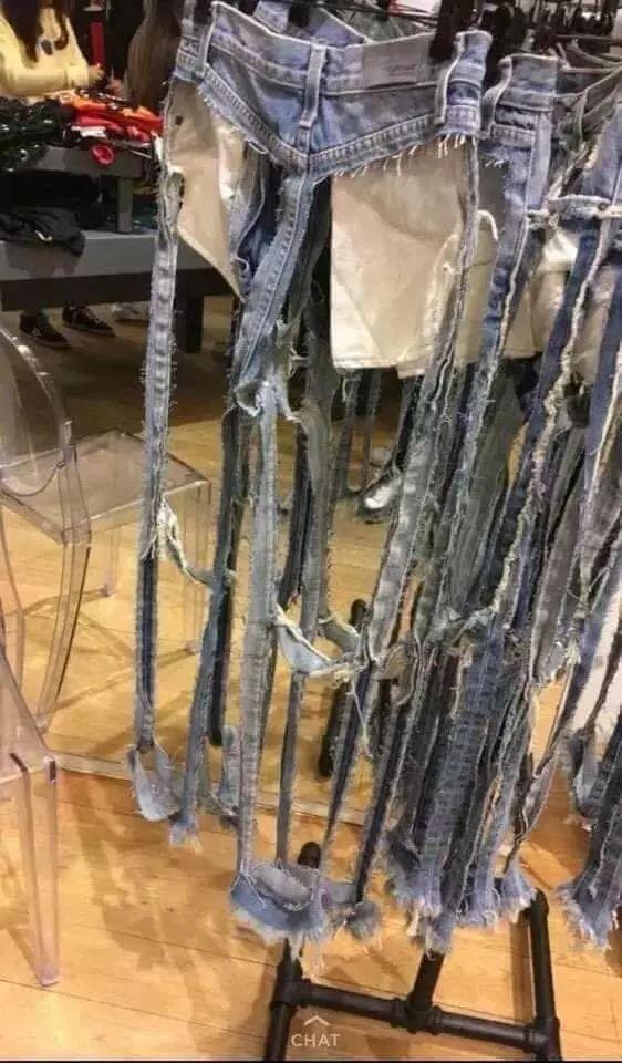 还记得之前发的这张牛仔裤的图片吗？后续来了器物gif搞笑图片